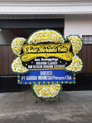 Papan Bunga Duka di KEPULAUAN SULA